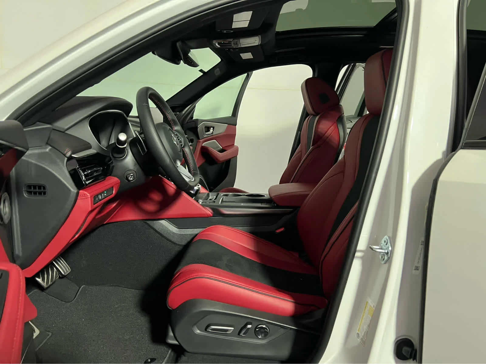 New 2026 Platinum White Pearl Acura w/A-Spec Package image 13
