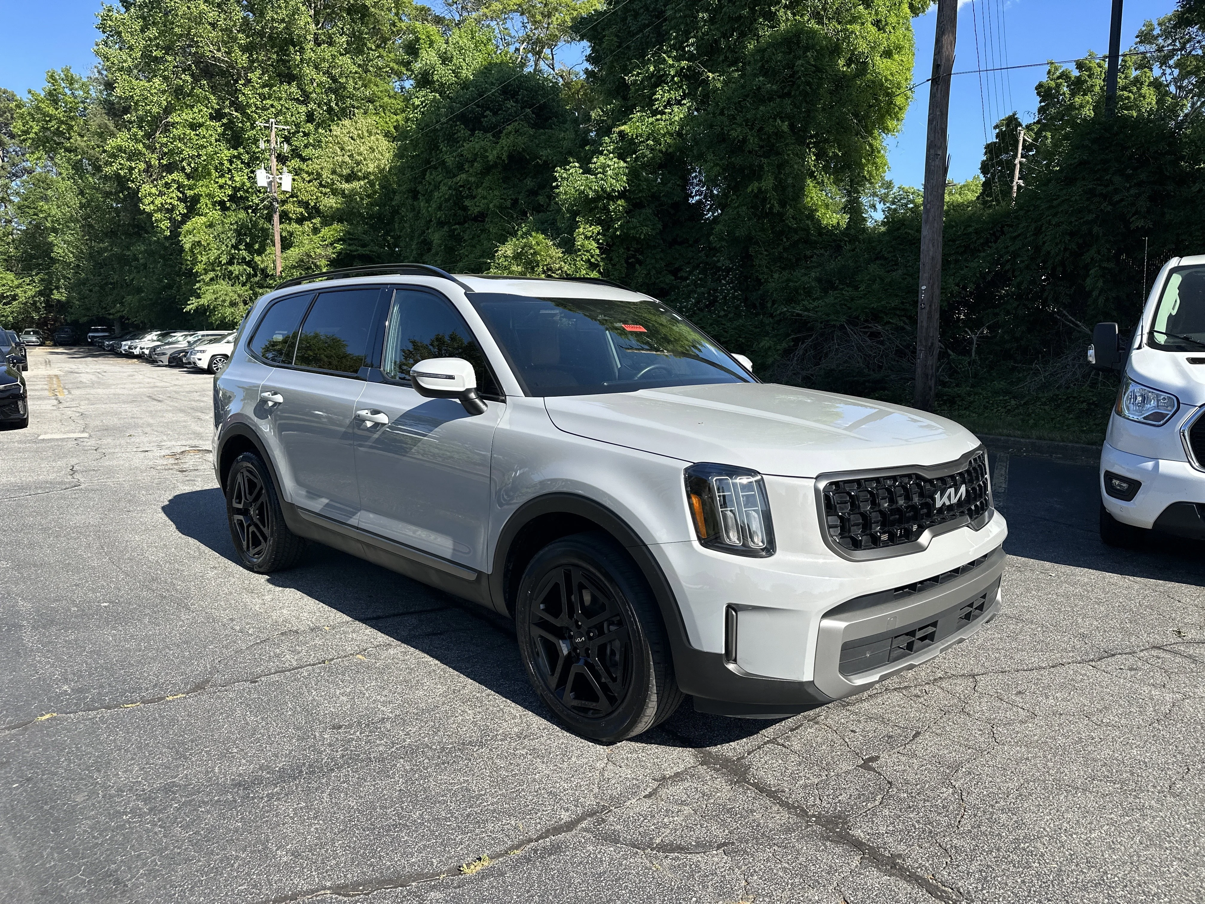 Certified Used 2023 Wolf Gray Kia EX X-Line image 4
