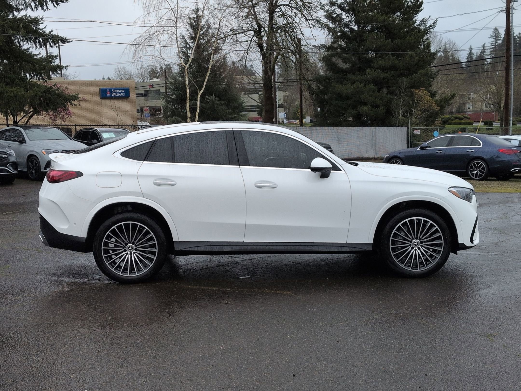 New 2026 Polar White Mercedes-Benz GLC 300 image 45