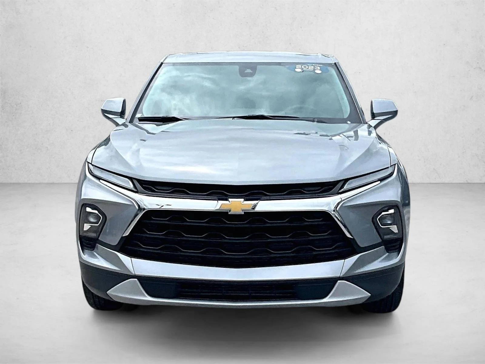 Used 2023 Sterling Gray Metallic Chevrolet LT image 3