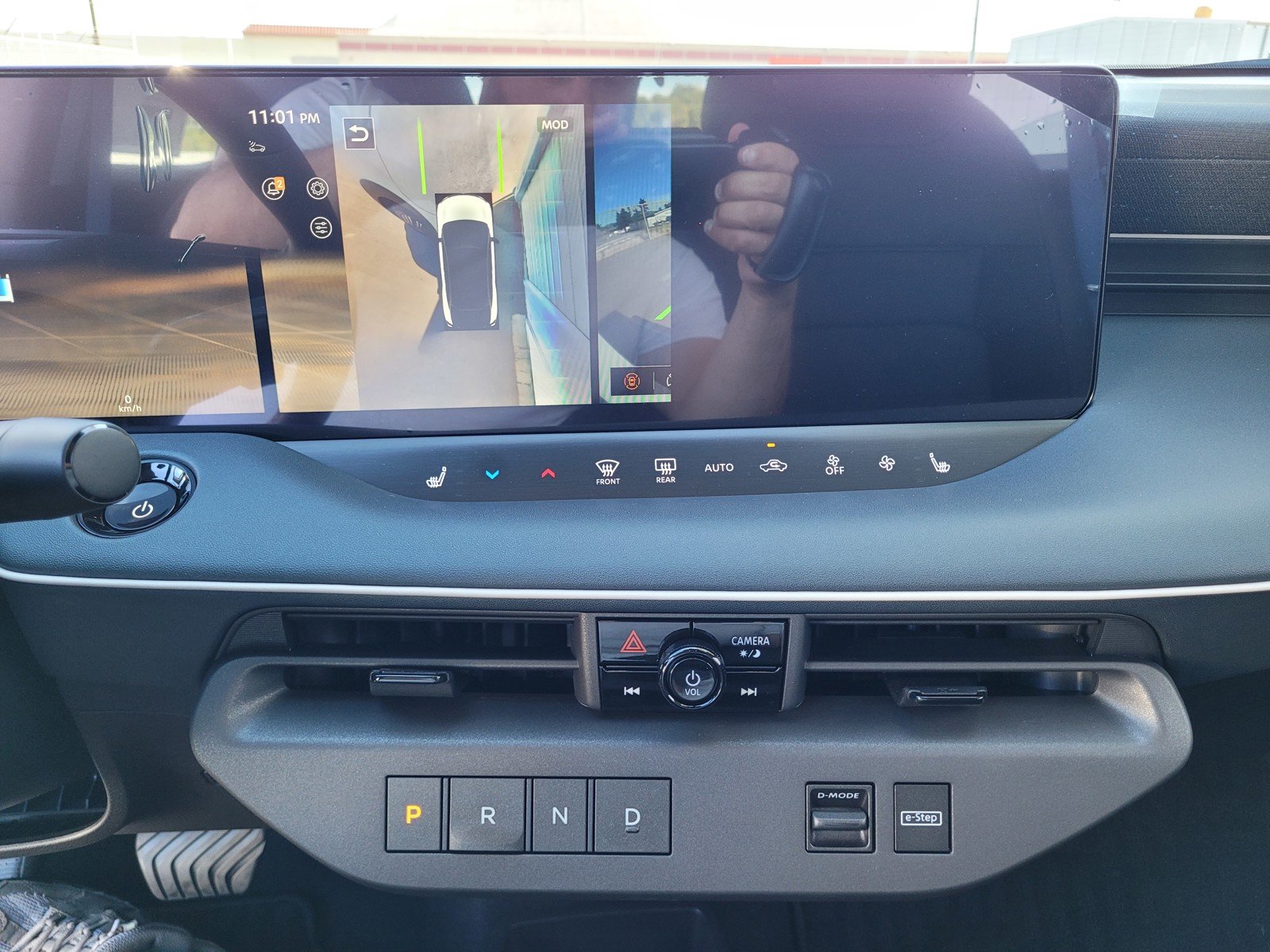 2026 Nissan LEAF SV+ - Photo 10