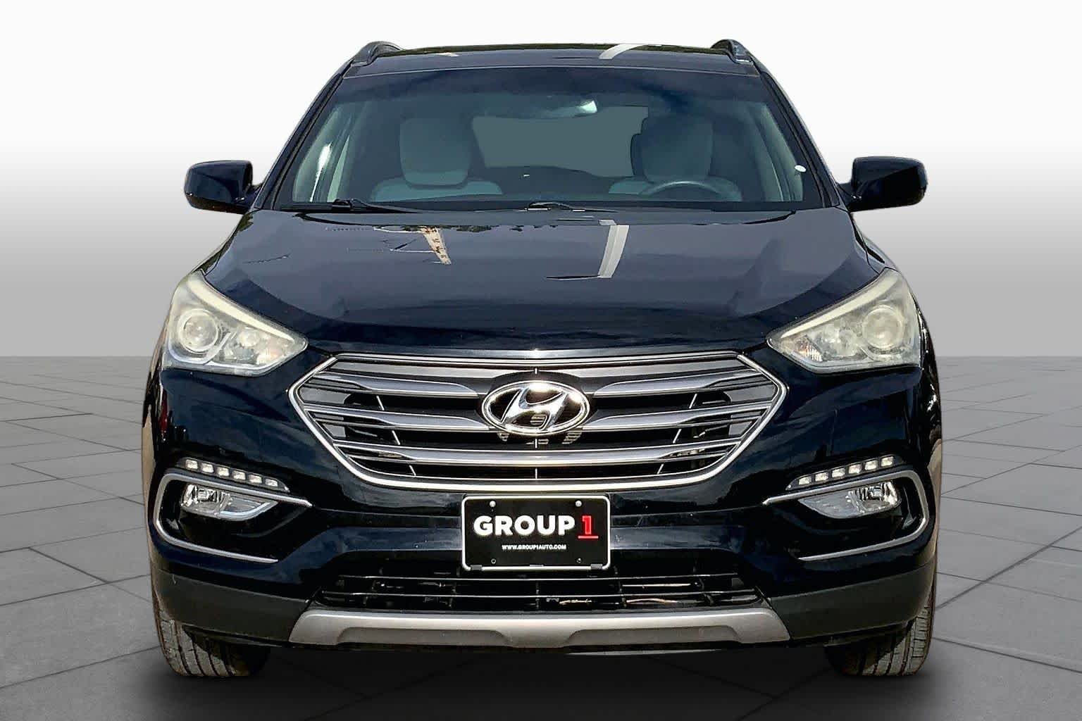 Used 2017 Twilight Black Hyundai 2.4L image 4