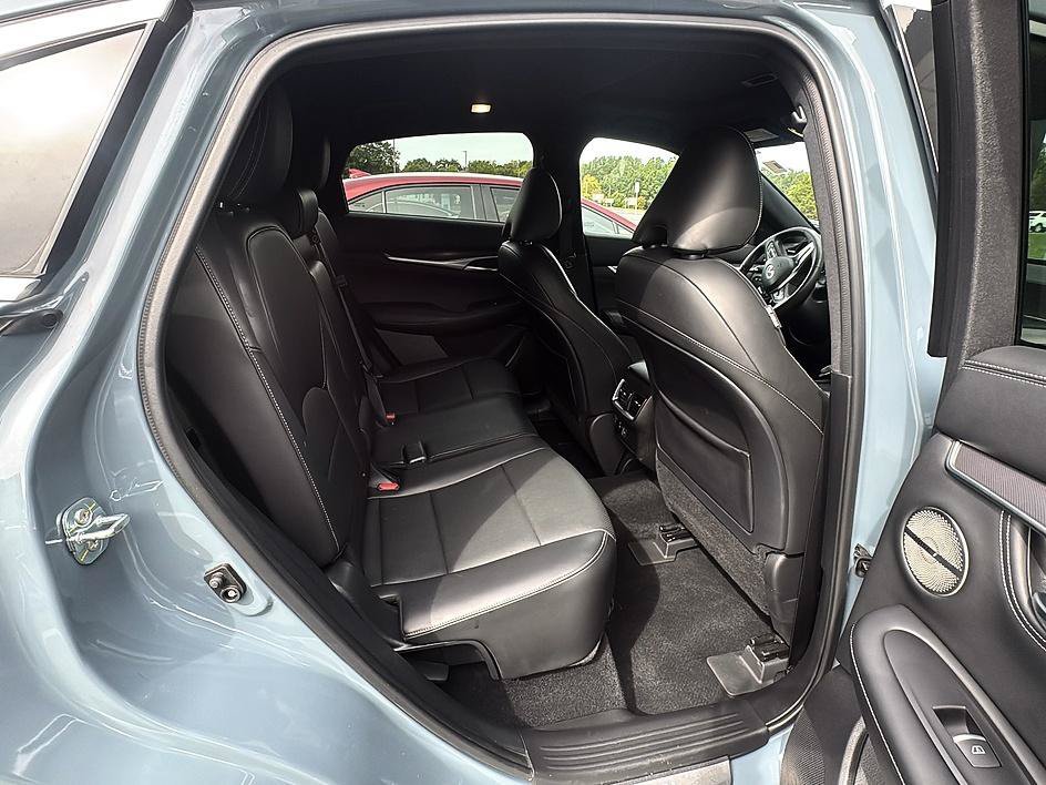 Used 2022 Slate Gray INFINITI ESSENTIAL image 22