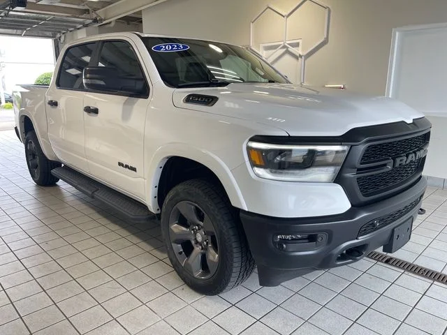 2023 RAM 1500 Big Horn/Lone Star 4x4 Crew Cab 5'7's photo