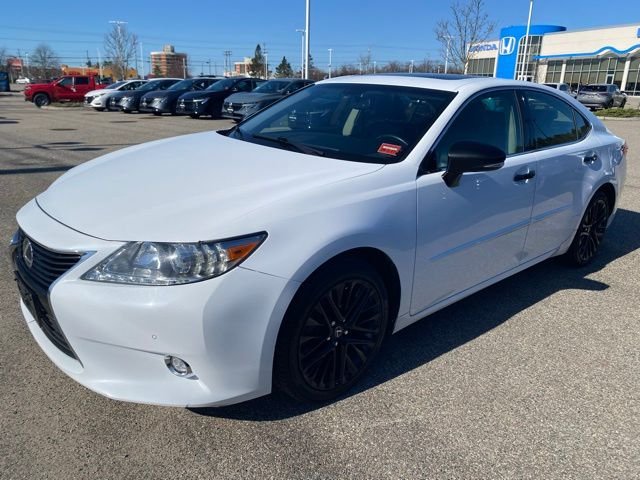 Used 2015 White Lexus 350 Crafted Line image 10