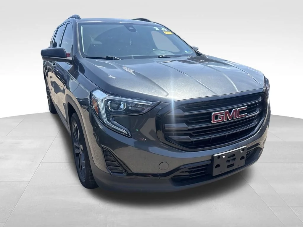 Used 2021 Gray GMC SLE image 5
