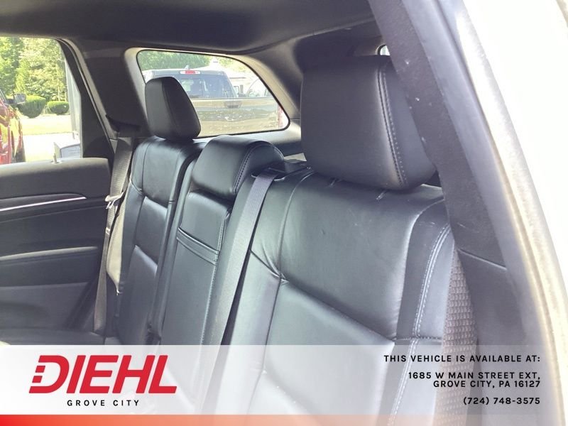 Used 2020 Silver Jeep Limited image 14