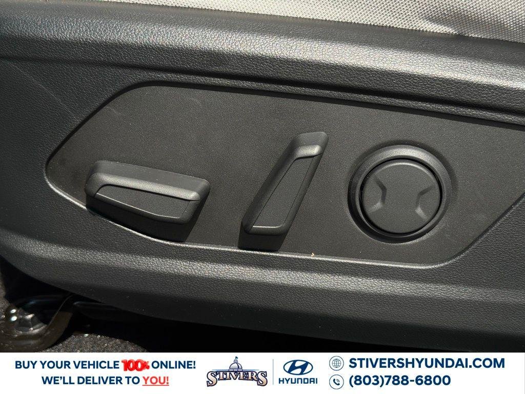 New 2026 Gray Hyundai SEL FWD image 24