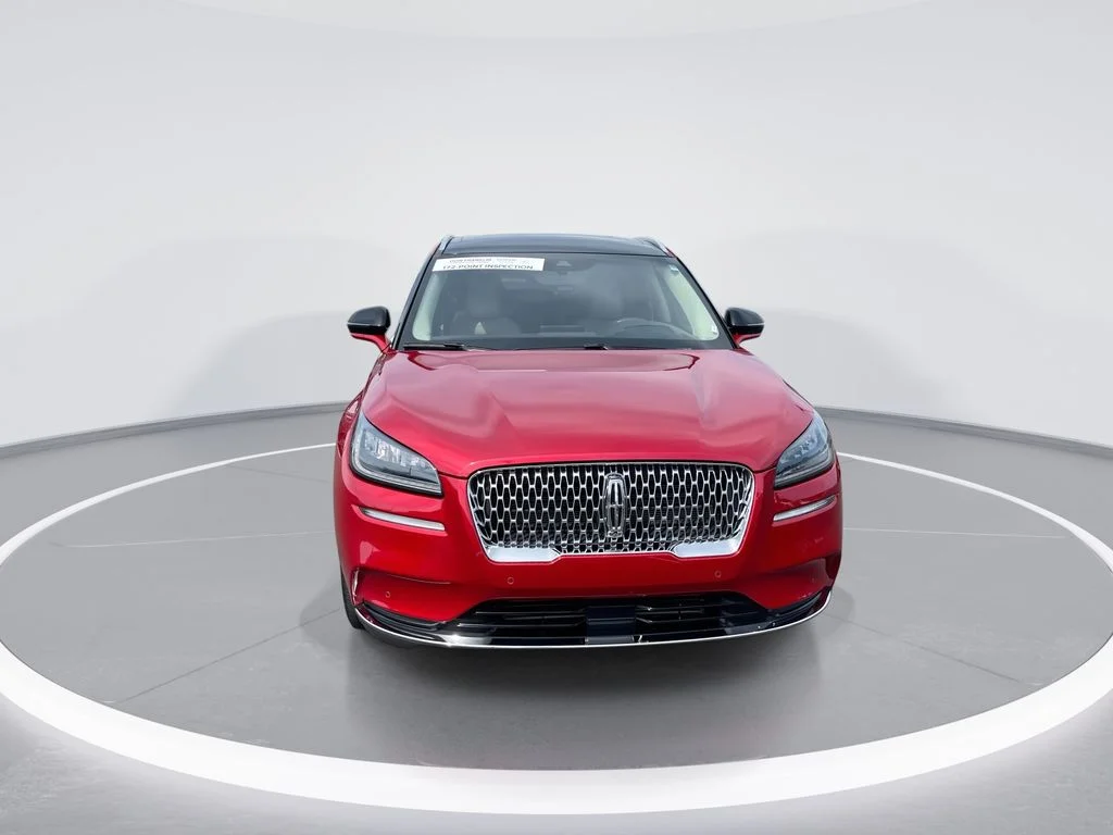 Used 2022 Red Lincoln Reserve image 3
