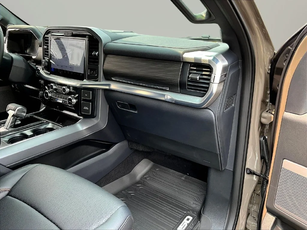 New 2026 Marsh Gray Ford Lariat® image 30