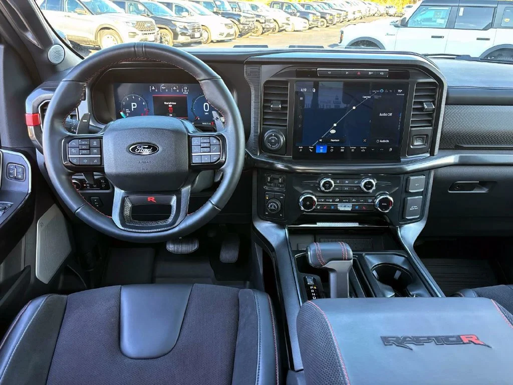 Used 2026 Avalanche Ford Raptor image 16