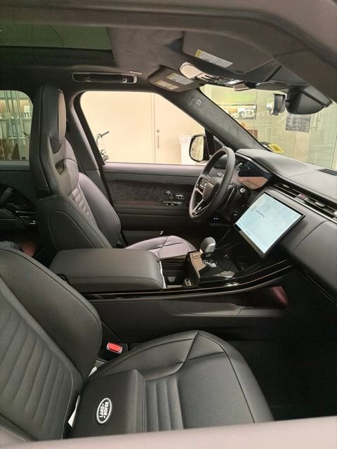 New 2027 Santorini Black Land Rover  image 12