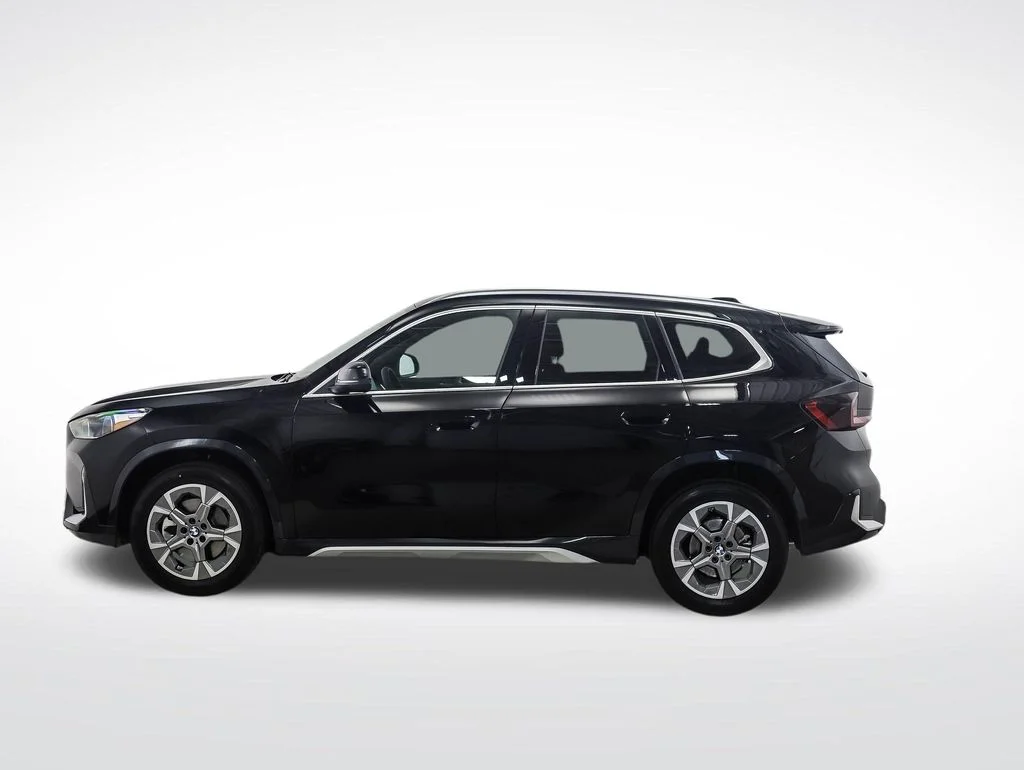 Used 2025 BMW X1 28i with VIN WBX73EF07S5299988 for sale in Minneapolis, Minnesota