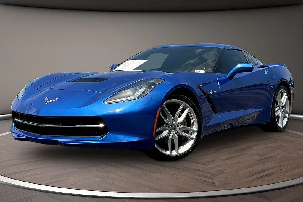 Used 2019 Blue Chevrolet Stingray image 2