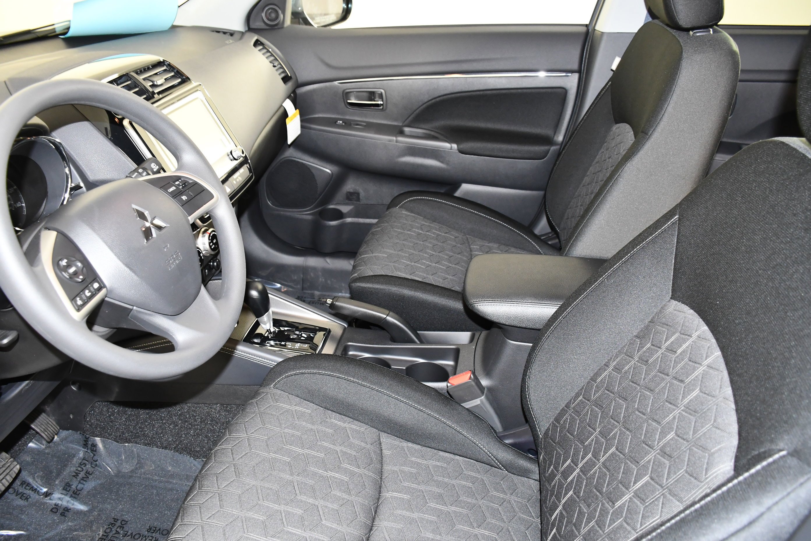 New 2026 Mercury Gray Metallic Mitsubishi ES image 14