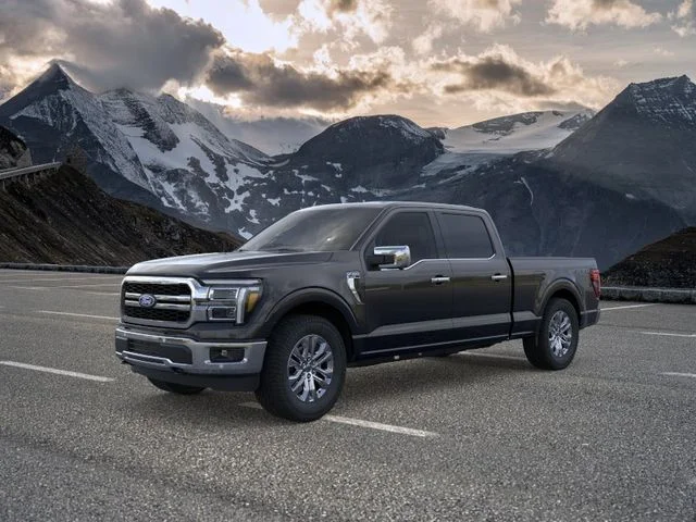2025 Ford F-150 Lariat 4x4 SuperCrew 5-1/2 Box's photo