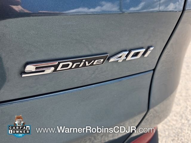 Used 2025 Blue BMW sDrive40i image 13