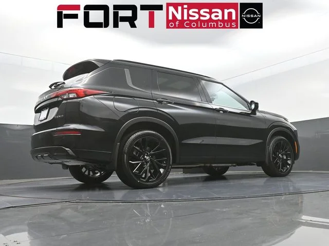 New 2026 Black Nissan Platinum image 45
