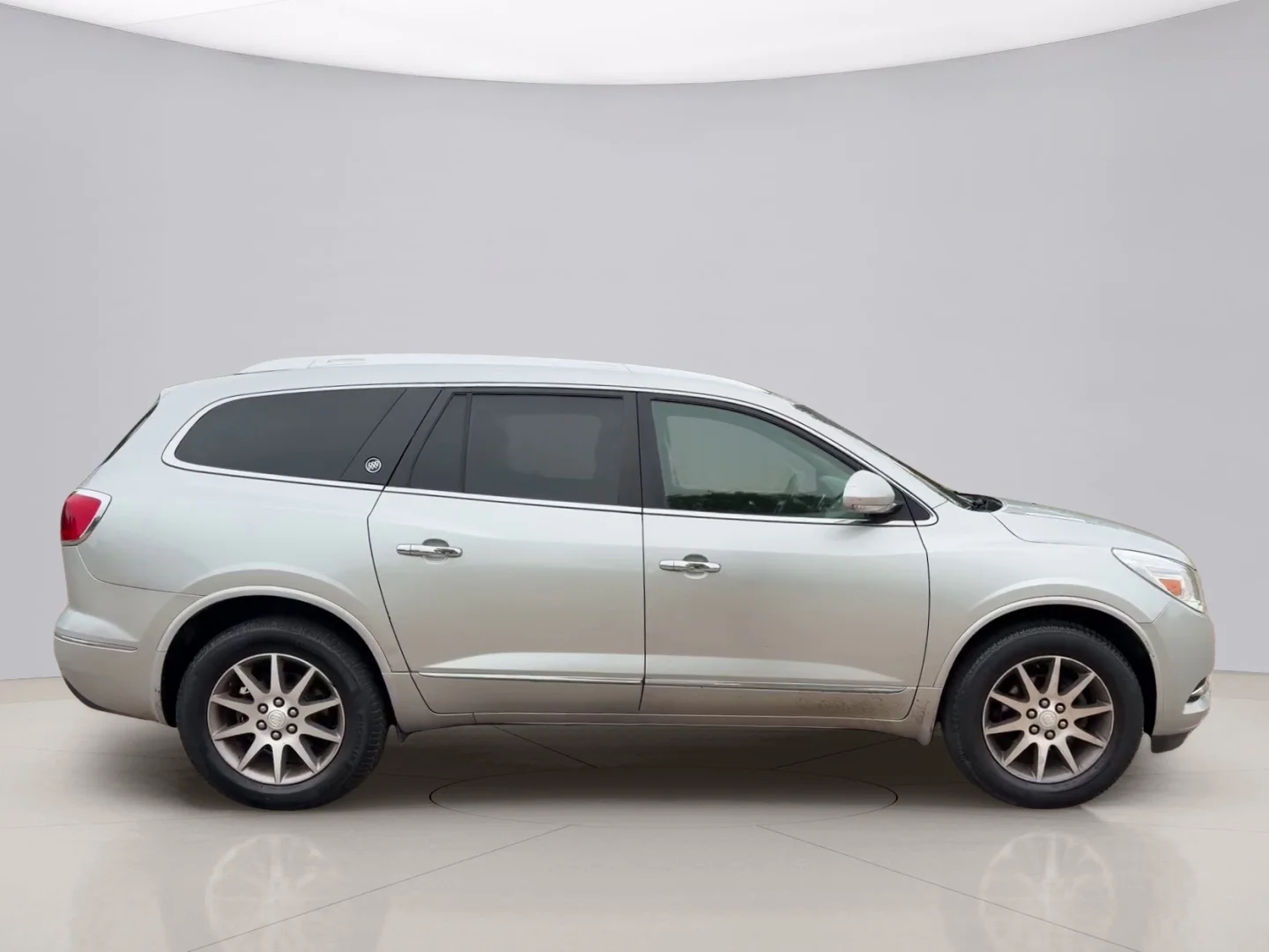 Used 2015 Silver Buick LEATHER FWD image 6