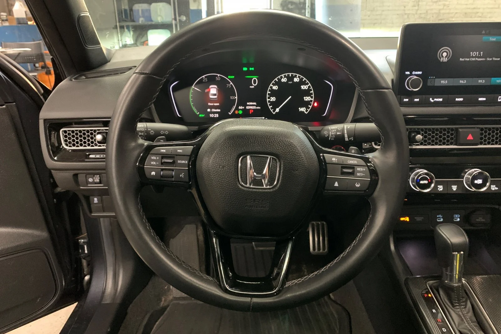 Certified Used 2025 Meteorite Gray Metallic Honda Sport image 25