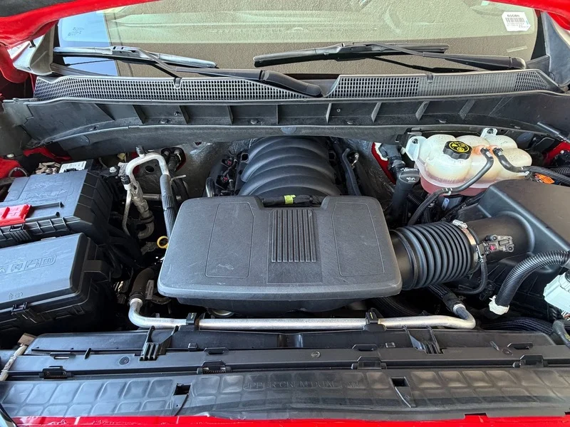 Used 2022 Red Hot Chevrolet RST image 34