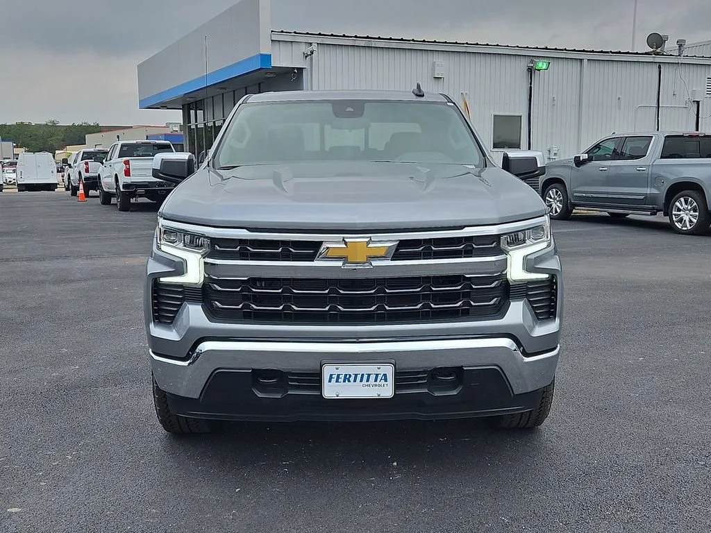 New 2026 Sterling Gray Metallic Chevrolet LT image 21