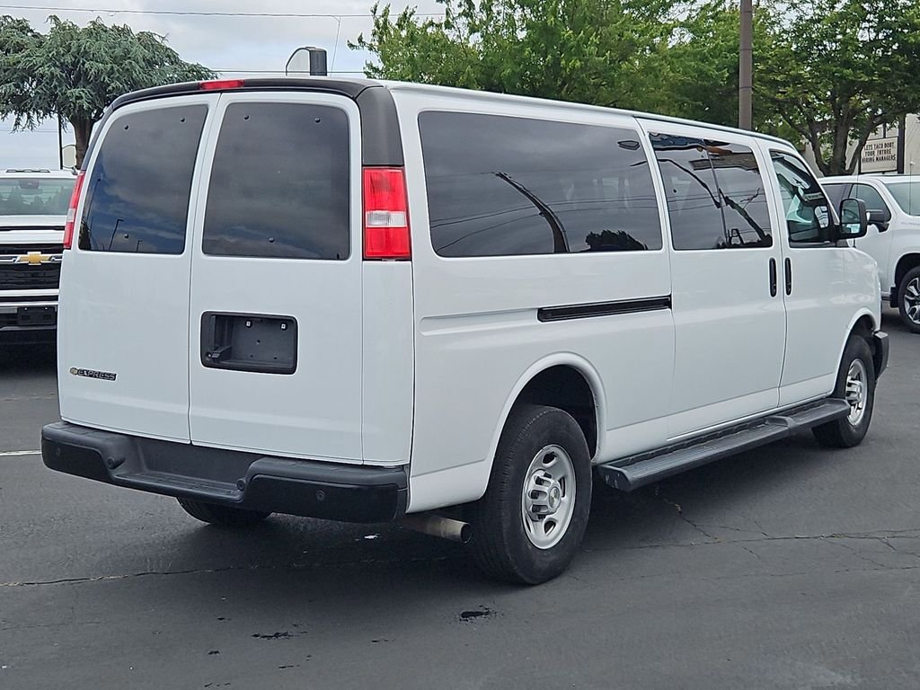 Used 2023 Summit White Chevrolet LS image 5
