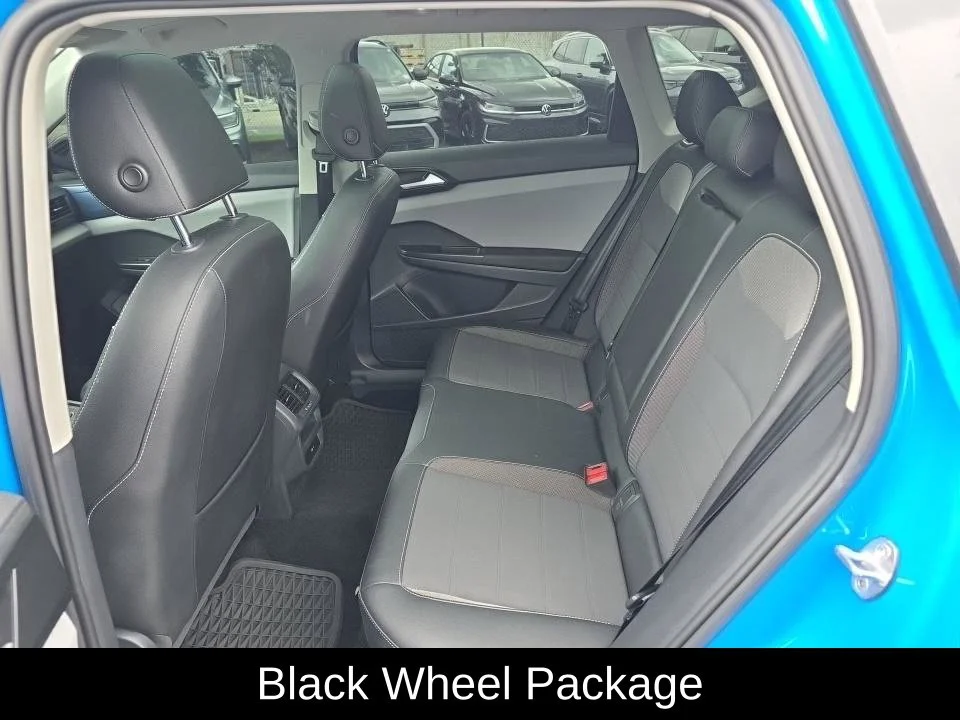 Used 2023 Blue Volkswagen 1.5T SE image 7