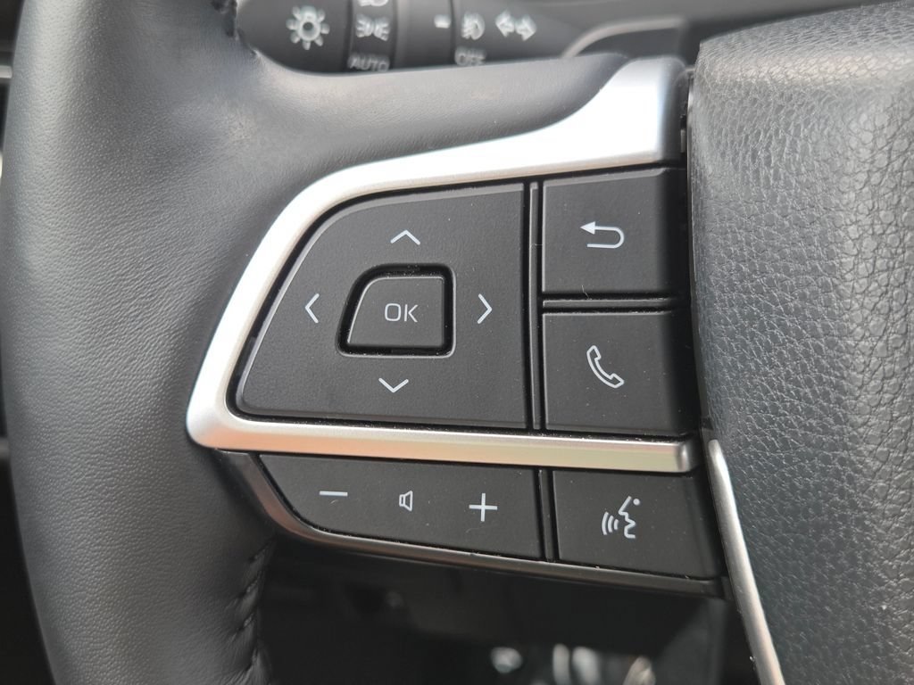 Certified Used 2025 Heavy Metal Toyota Platinum image 21