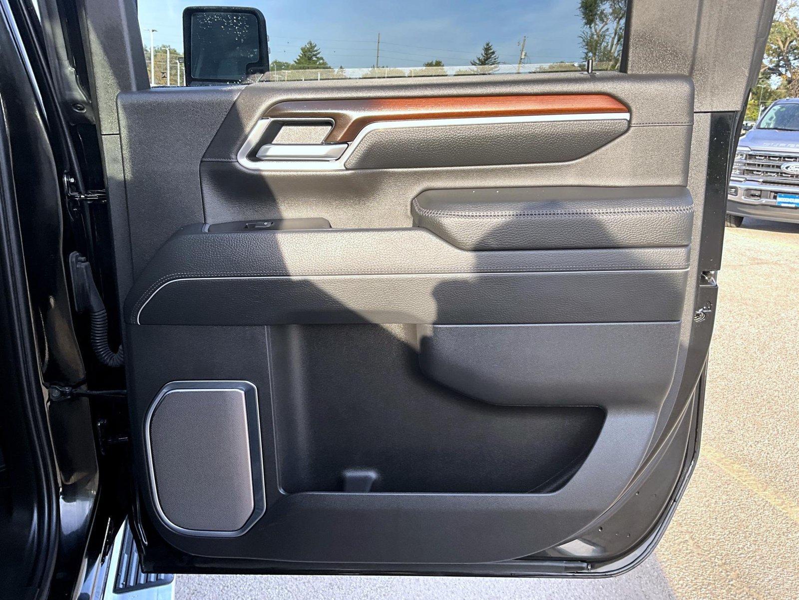 Used 2026 Black GMC Denali image 21
