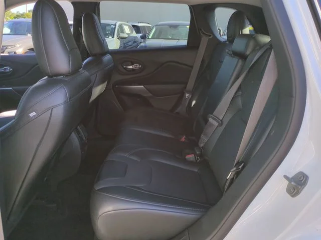 Used 2022 White Jeep Limited image 14