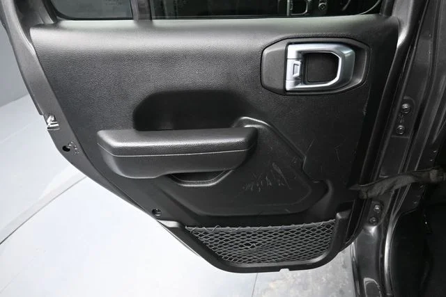 Used 2022 Gray Jeep Sport image 27