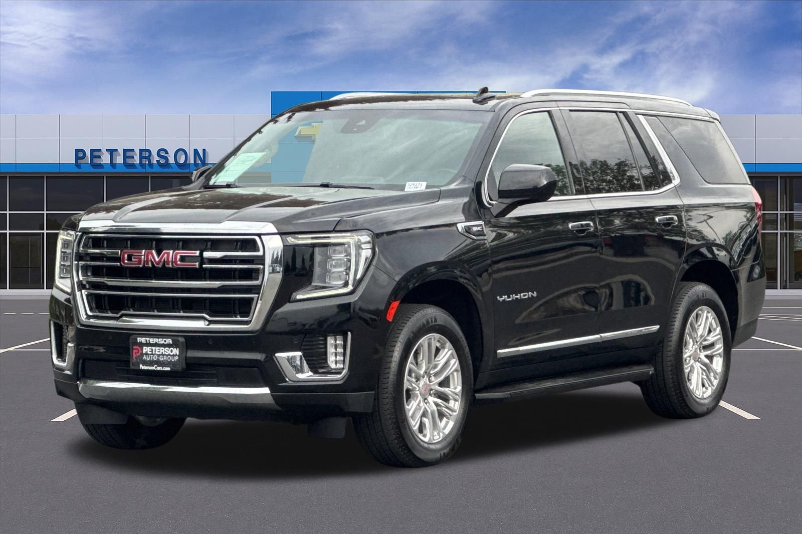Used 2023 Black GMC SLT image 8
