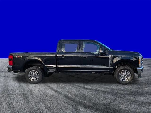 New 2027 Agate Black Metallic Ford F-250® Lariat® image 3