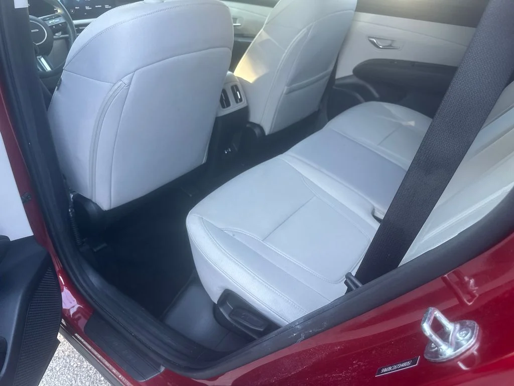 Used 2025 Red Hyundai SEL image 14