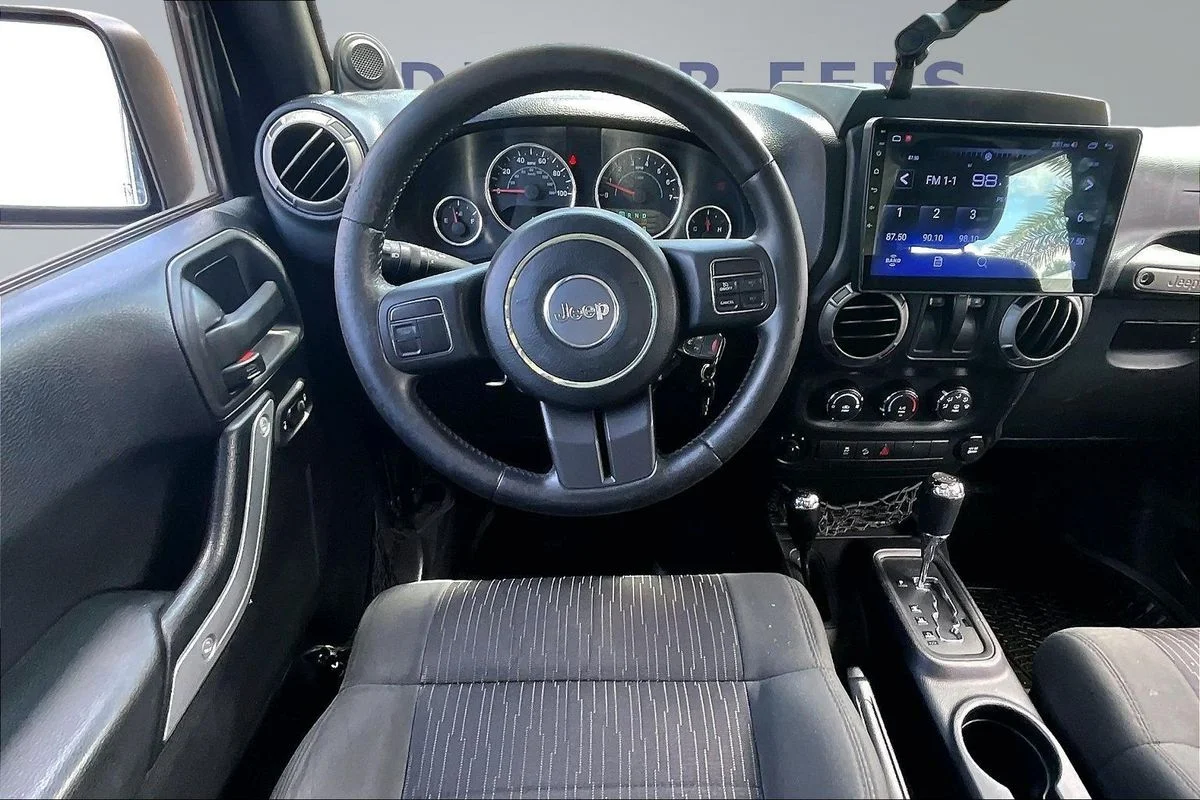 Used 2012  Jeep Sport image 8
