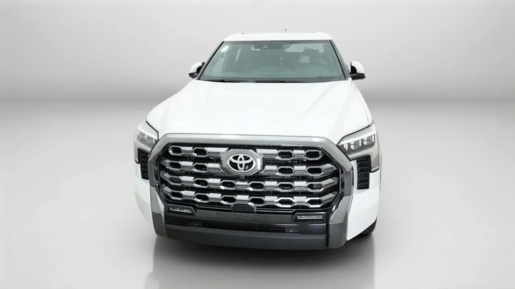 New 2026 Wind Chill Pearl Toyota Platinum image 24