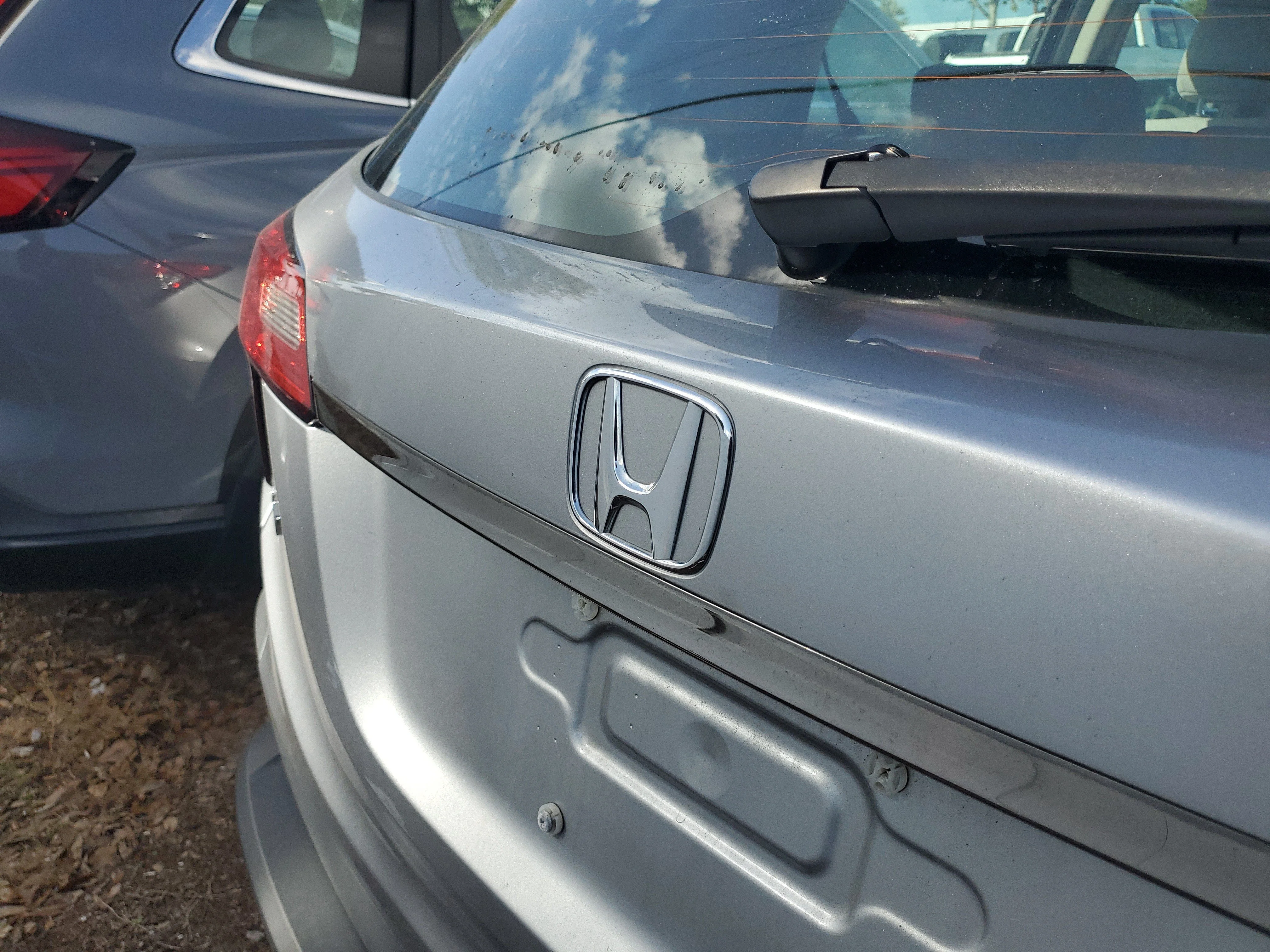Used 2019 Silver Honda LX image 6