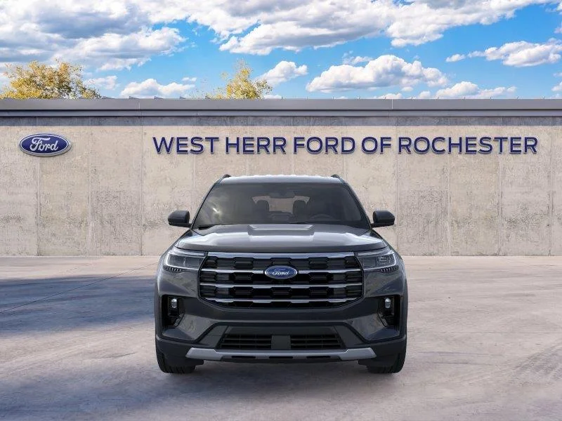 Used 2026 Agate Black Ford Active image 7