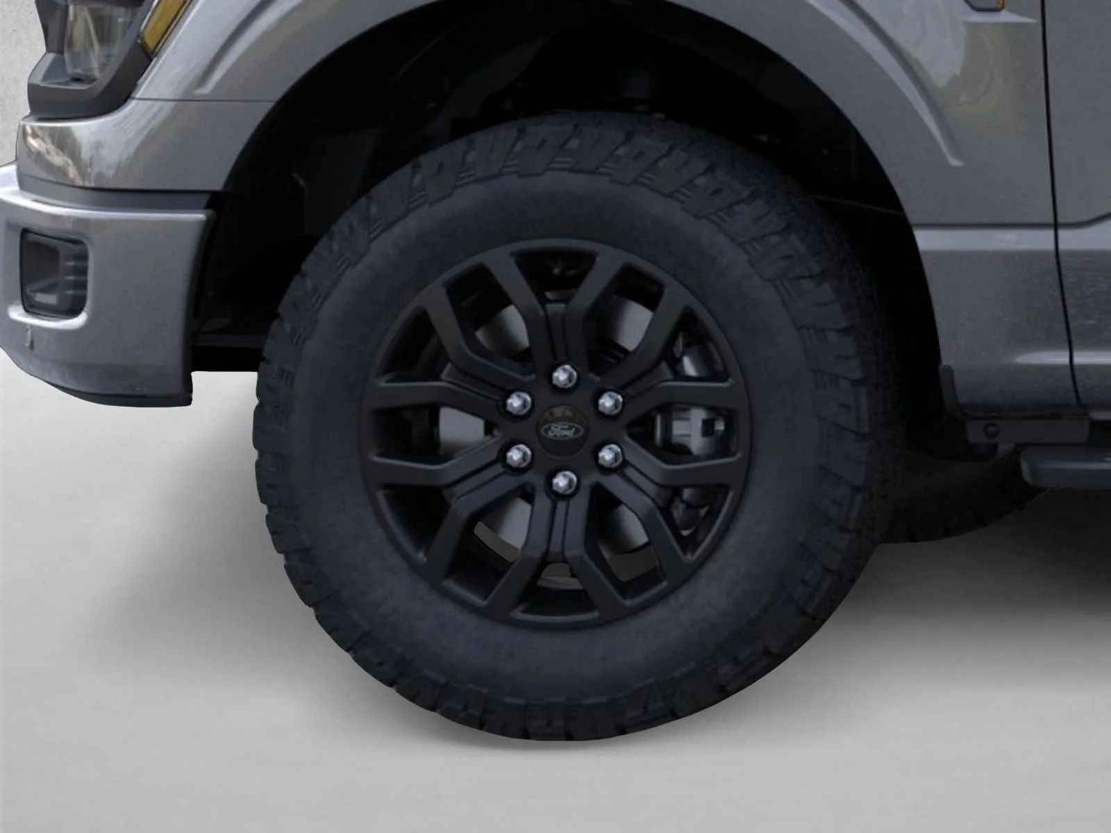 New 2026 Carbonized Gray Metallic Ford Tremor® image 19