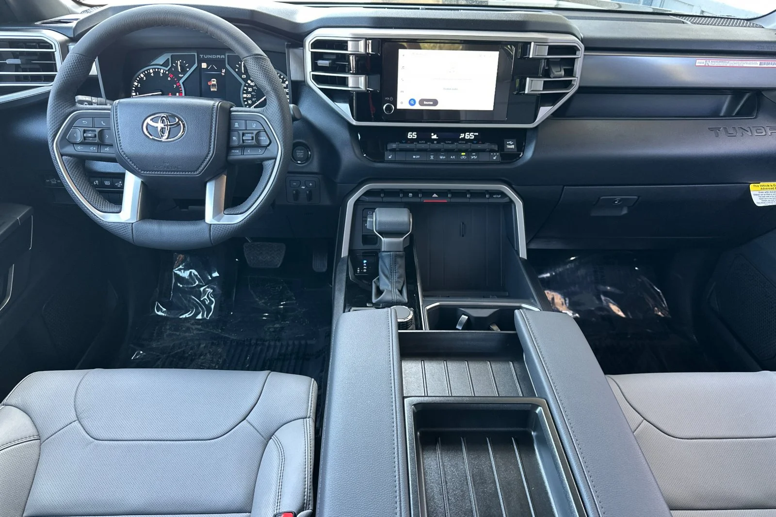 2026 Toyota Tundra SR5 - Photo 11