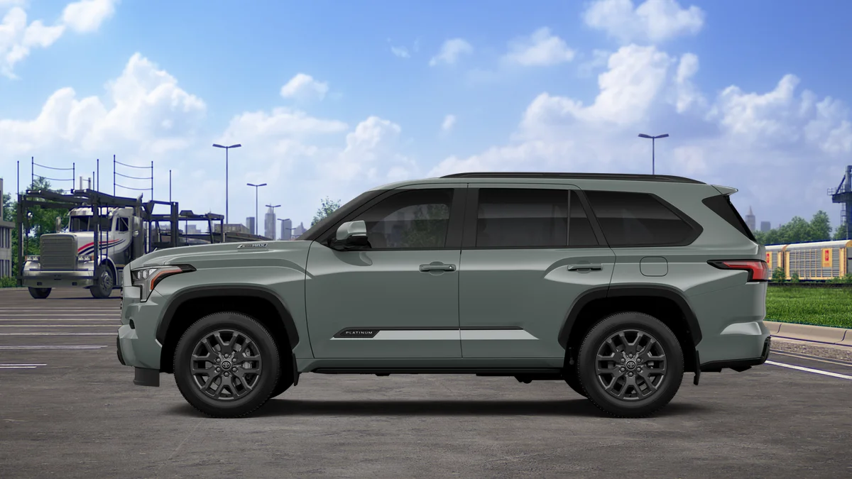 New 2026 Lunar Rock Toyota Platinum image 4