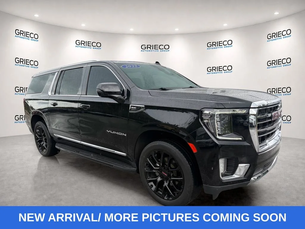 Used 2022 Onyx Black GMC SLT image 1