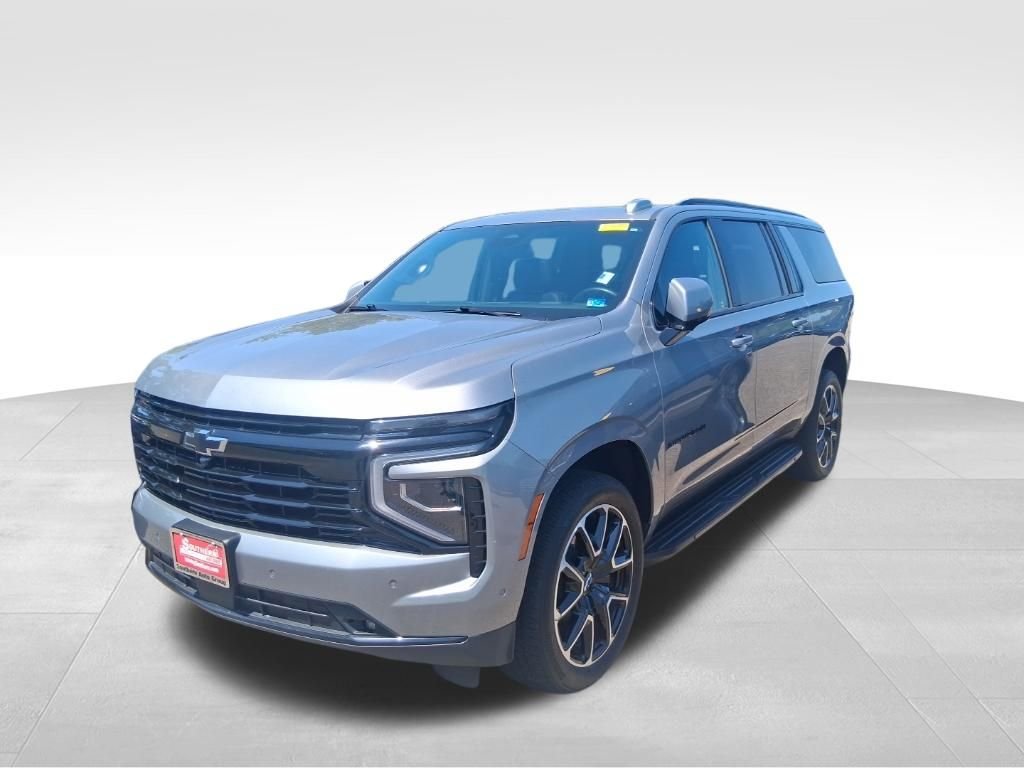 Used 2025 Gray Chevrolet RST image 16