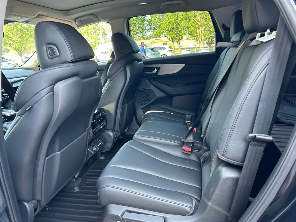 New 2026 Majestic Black Pearl Acura Base image 19