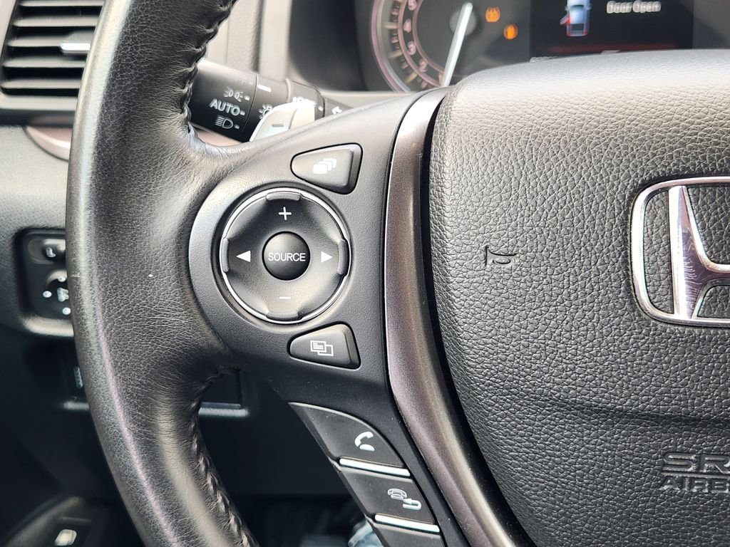 Used 2023  Honda RTL image 28