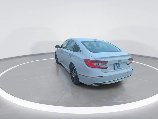 Used 2021  Honda Touring 2.0T image 6