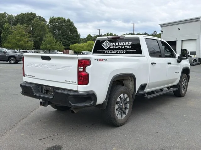 Used 2024 White Chevrolet Custom image 5