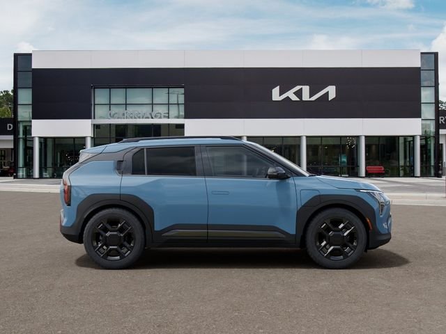 New 2027 Frost Blue Kia Wind image 7