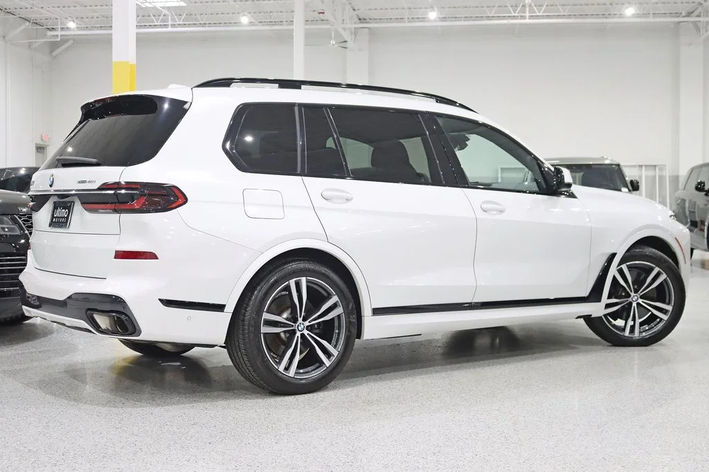 2023 BMW X7 40i - Photo 9